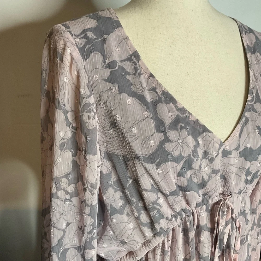 Lovestitch Pink & Grey Floral Balloon Sleeve V-Neck Tiered Maxi Dress Size Med - Picture 6 of 12